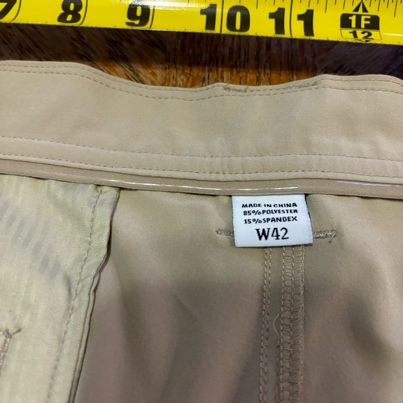 Footjoy FJ Performance Shorts Men’s 42 Golf Khaki Flat Golfer Stretch 9” Inseam - Picture 3 of 6